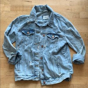 Jean Jacket, Vintage Style with ripped/rugged look